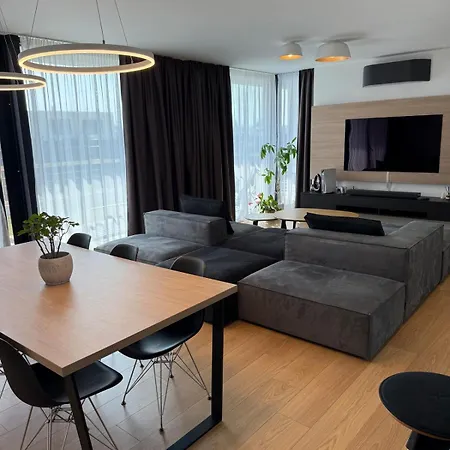 Villa Elegant Luxury In Trnava
